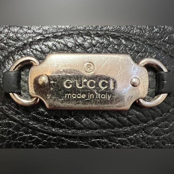 GUCCI AUTHENTIC BLACK LONG PEBBLED LEATHER BIFOLD W/ SILVER PLATE HARDWARE. EUC - Picture 3 of 13